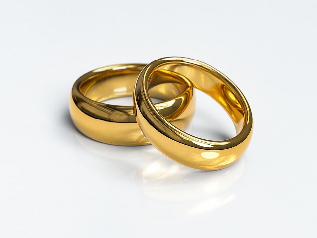 結婚指輪ゴールドの種類とメリット・デメリット
